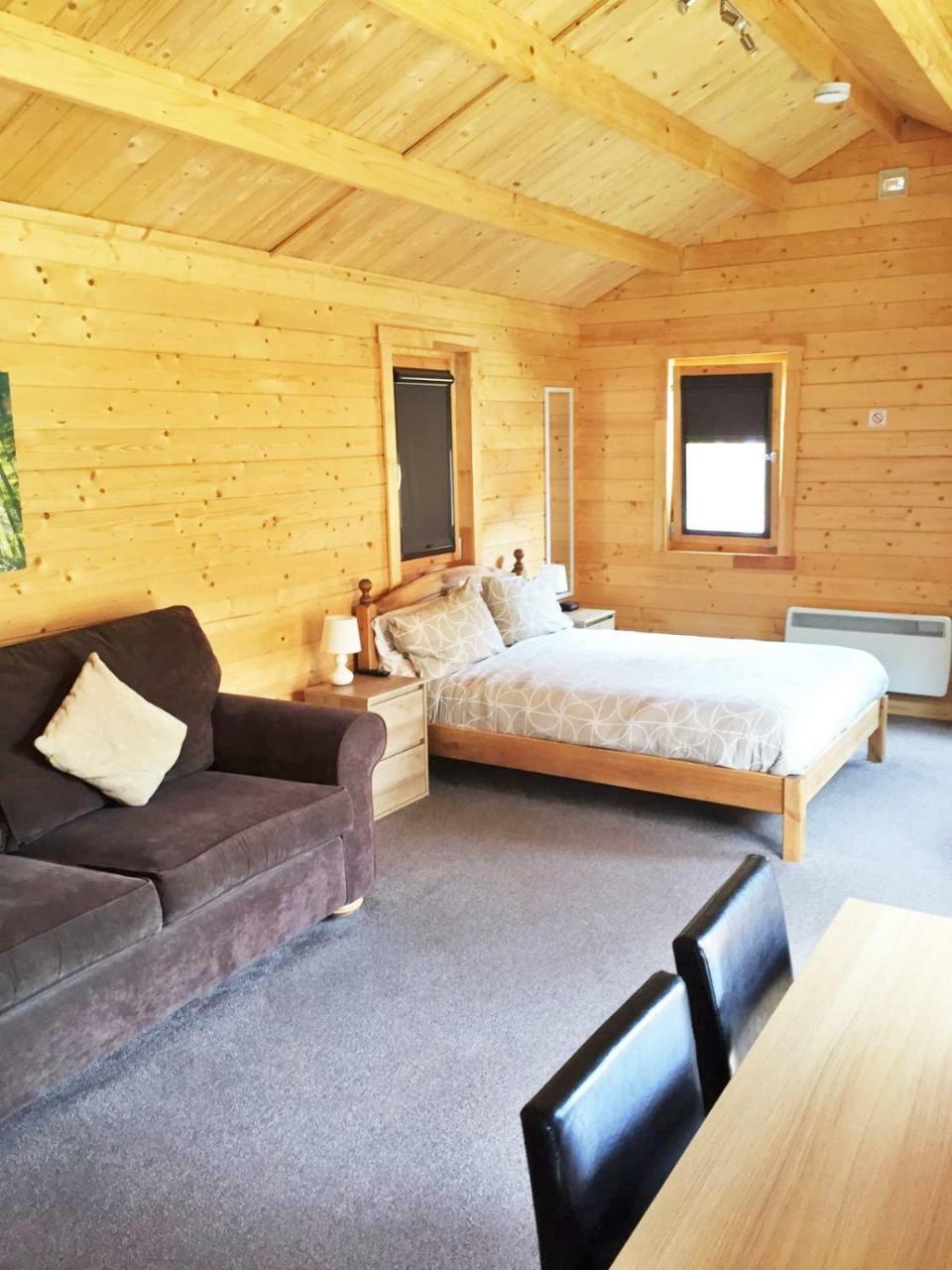 Forest Edge Motel Ticehurst Εξωτερικό φωτογραφία